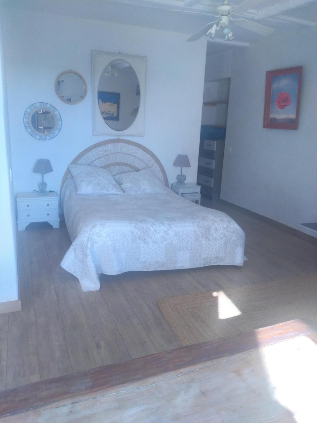 Brantôme La Maison Bleue מראה חיצוני תמונה